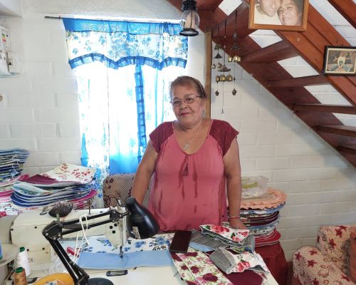 Su máquina ya no da más, pero el empuje de Rosa sigue intacto