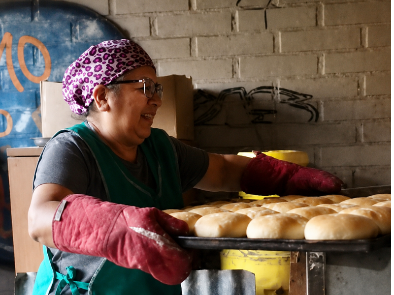 Elizabeth lo ha dado todo por otros. Hoy necesita un horno para volver a trabajar